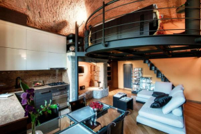 ALTIDO Fabulous Studio, Como View & Shared Garden